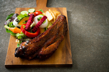 barbecue pork spare ribs with vegetables