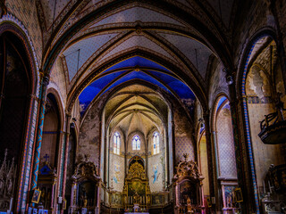 Fototapeta na wymiar View on the interior of the medieval gothic collegial church Saint Vincent in the village of Montreal in the south of France (Aude)