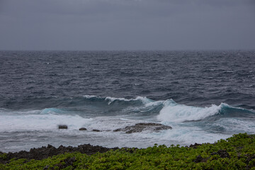 残波岬の風景 海と空と波