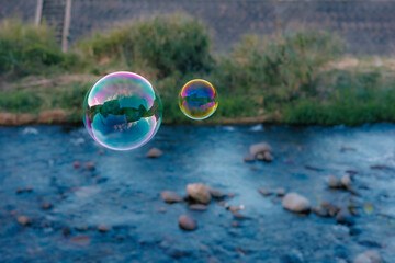 シャボン玉とんだ