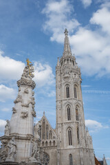 Fototapeta na wymiar Matthias Church and Holy Trinity Column - Budapest, Hungary