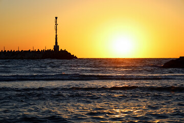 Obraz na płótnie Canvas View of beautiful sea at sunset