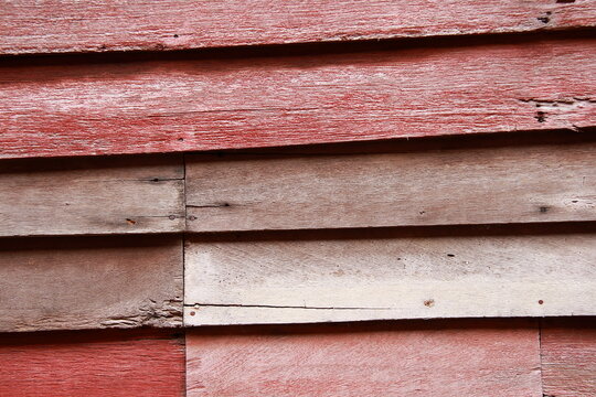 The background image is made of wood lined up.