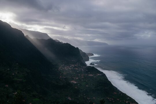 Stormy weather landscape on the North Coast of Madeira, Portugal © Silviu Dascalu/Wirestock Creators