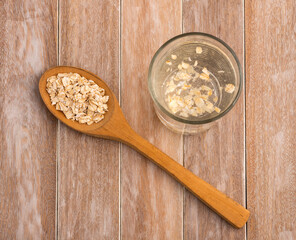 Oat flakes to mix in filtered water - Avena sativa