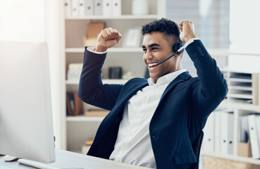 Businessman, fist or success on call center computer in sales deal, target goals or b2b consulting...