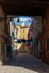 Fototapeta na wymiar Drying linen in Venice