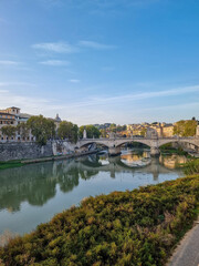 scorcio di roma vaticano lungo tevere