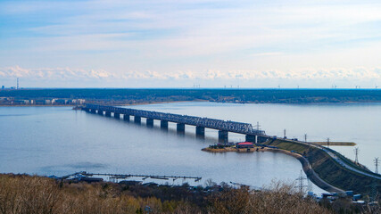 Fototapeta na wymiar Bridge on the Volga