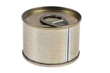 Boîte de conserve avec un opercule en gros plan sur fond blanc