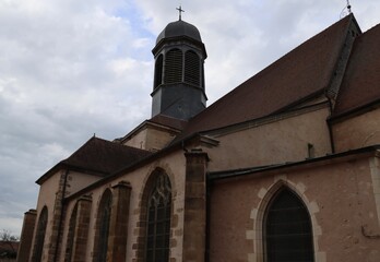 Fototapeta na wymiar church of st Laurent, Arnay Le Duc