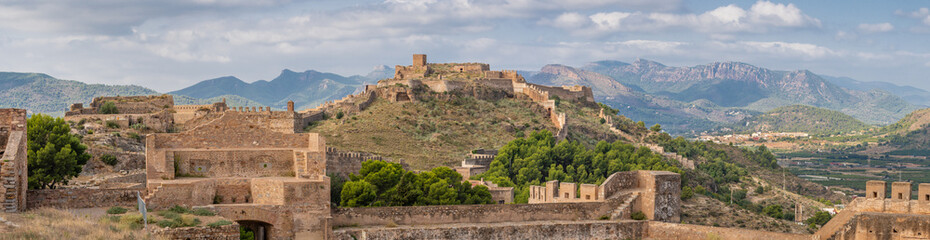 Fototapeta na wymiar The Castle of Sagunto, Valencian community