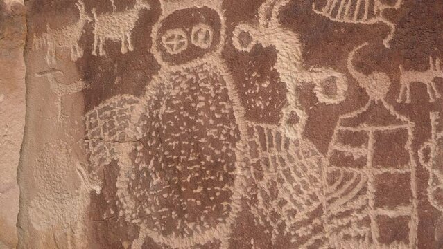 Nine Mile Canyon Petroglyph Rock Art with Owl from Native Americans in the Utah desert.