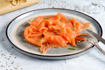 Slices of smoked salmon.