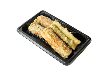 トレーに入った竹輪の磯辺揚げ