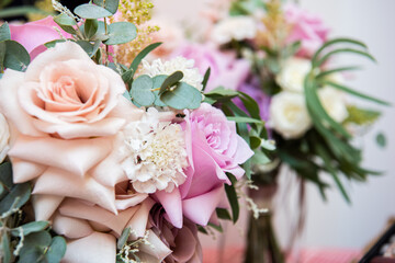 Pastel wedding flowers and bouquet