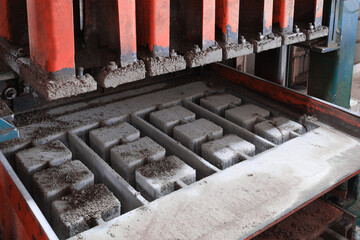 Paving tile production. The machine for the production of paving tiles and paving stones.