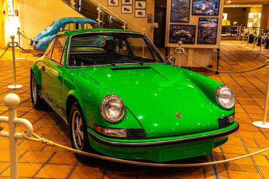 FONTVIEILLE, MONACO - JUN 2017: green PORSCHE 911 CLASSIC 1963 in Monaco Top Cars Collection Museum