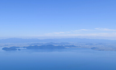 滋賀県の蓬莱山から眺める琵琶湖の風景、日本の湖