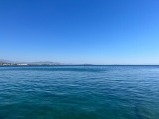 Blue sea horizon, natural seascape background