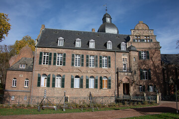 Fototapeta na wymiar castle Bergerhausen