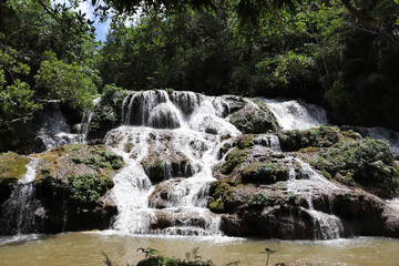 Fototapeta na wymiar Cachoeira em Bonito Mato Grosso do Sul