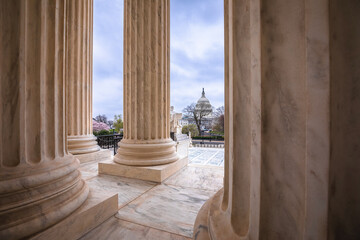United States Supreme court marble pillars and US Congress cupola view - obrazy, fototapety, plakaty
