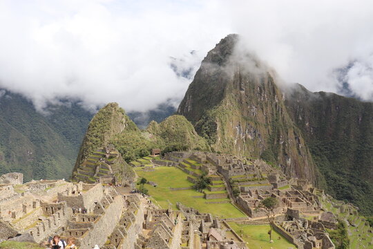 Machu Picchu in February raining season. / Machu Picchi en temporadade invierno.