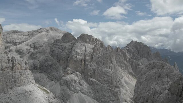 refuge dans les dolomites