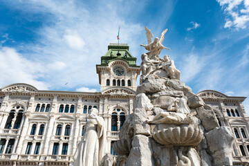 Unity of Italy Square in Trieste, Italy - obrazy, fototapety, plakaty