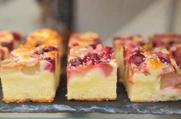 Sour cherry pie