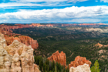 Bryce Canyon National Park, Utah. USA: General view from Yovimpa Point lookout