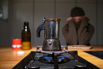Fr&uuml;hst&uuml;cken und Heizkosten sparen! Warm anziehen!