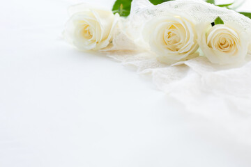 結婚式　白い花　背景　ばら　レース生地　ウェディング