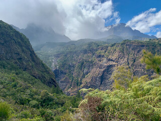 Fototapeta premium Paysage montagneux sur l'île de la Réunion