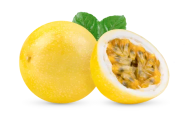 Schilderijen op glas Yellow passion fruit isolated on transparent png © supamas