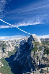 Park narodowy Yosemite widok na dolinę - obrazy, fototapety, plakaty