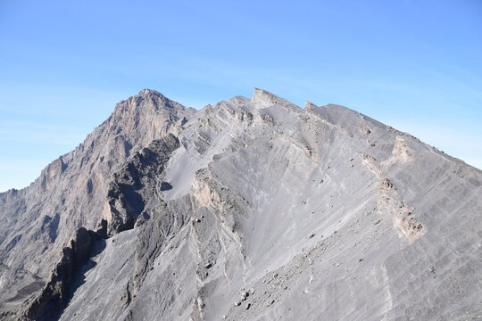 The summit ridge of Mount Meru, 4562 m, the second highest mountain in Tanzania