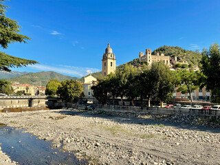 Passeggiando ed ammirando la regione Liguria - Italia