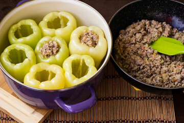 Preparation of Stuffed yellow peppers