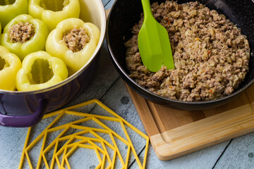 Preparation of Stuffed yellow peppers