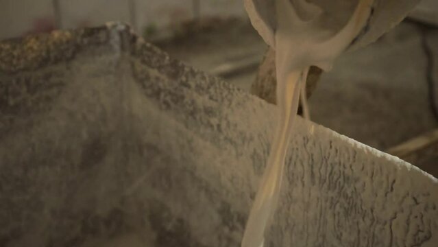 making rice noodles.
grain supply and preparation process