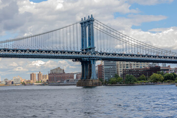 Naklejka premium Beautiful view of Hudson river, Manhattan skyscrapers and Brooklyn bridge. USA.