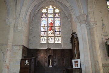 Obraz premium L'église collégiale Saint Quiriace, du 12eme siècle, vue de l'intérieur, ville de Provins, département de Seine et Marne, France