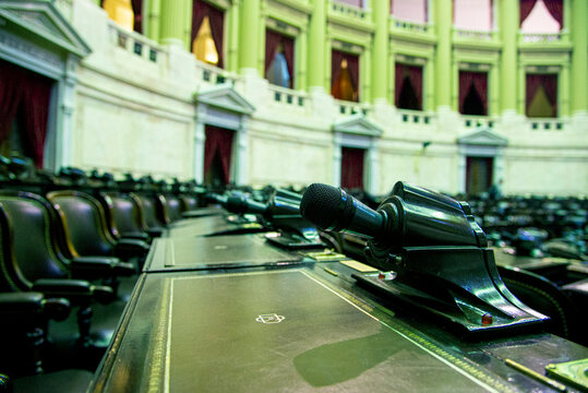 Close-up of the microphone at the National Congress of Argentina