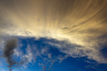 Obraz premium clouds and sun