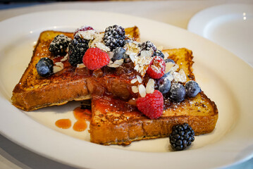 Delicious fruit french toast