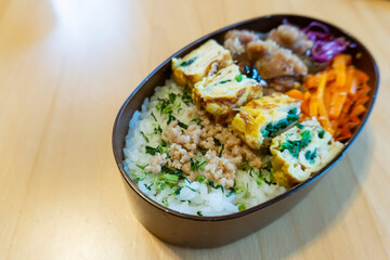 手作りのお弁当