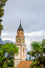 Meran, St. Nikolaus, Kirche, Altstadt, Tappeinerweg, Spazierweg, Panoramaweg, Promenade, Palmen, Vinschgau, Etschtal, Aussichtspunkt, Südtirol, Sommer, Herbst, Italien