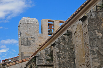 La Chiesa di Nostra Signora dei Sablons di Aigues-Mortes – la Città Fortezza della Camargue....